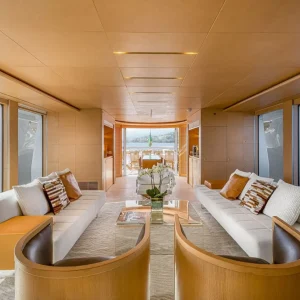 luisa-heesee-motor-yacht-charter-french-riviera51
