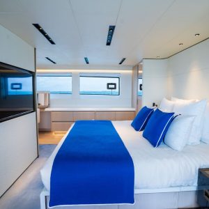 luxury-charter-yacht-m7-french-riviera13