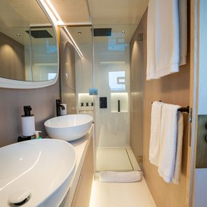 luxury-charter-yacht-m7-french-riviera19