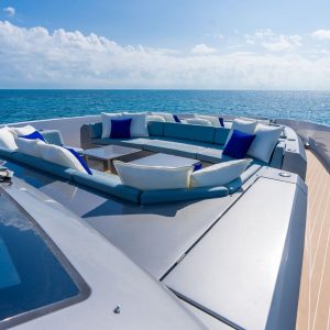 luxury-charter-yacht-m7-french-riviera21