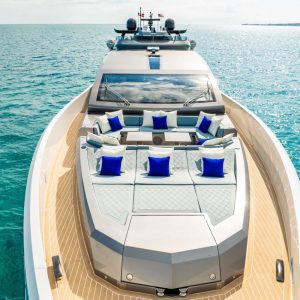 luxury-charter-yacht-m7-french-riviera39