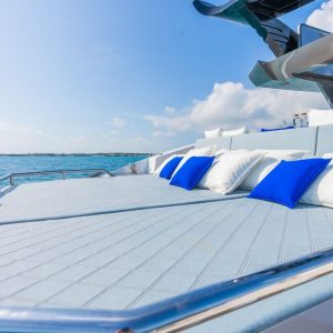 luxury-charter-yacht-m7-french-riviera43