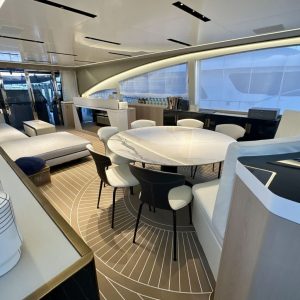 luxury-charter-yacht-m7-french-riviera7