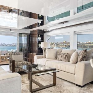 luxury-motor-yacht-pearl-80-omnia-charter-frenc-riviera60