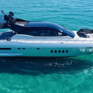 mangusta-72-yacht-helios-yacht-charter-french-riviera 11