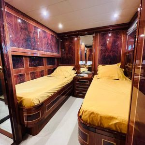 mangusta-72-yacht-helios-yacht-charter-french-riviera 24