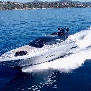 mangusta-72-yacht-helios-yacht-charter-french-riviera 3