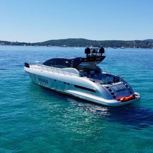 mangusta-72-yacht-helios-yacht-charter-french-riviera 4