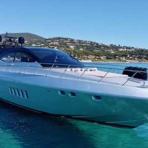 mangusta-72-yacht-helios-yacht-charter-french-riviera 5