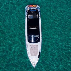 mangusta-72-yacht-helios-yacht-charter-french-riviera 8