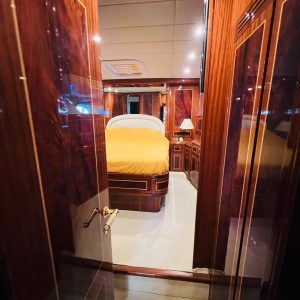 mangusta-72-yacht-helios-yacht-charter-french-riviera21
