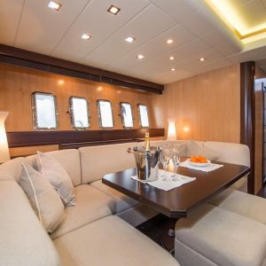 mangusta-80-yacht-mr-m-charter-french-riviera11