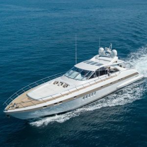 mangusta-80-yacht-mr-m-charter-french-riviera3