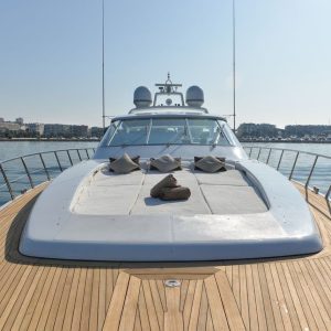 mangusta-80-yacht-mr-m-charter-french-riviera6