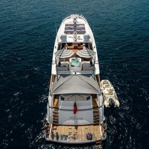 millesim-couacj-motor-yacht-charter-french-riviera33