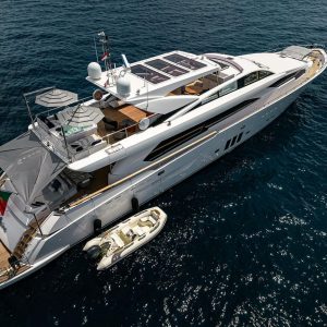 millesim-couacj-motor-yacht-charter-french-riviera34