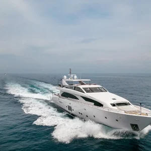 millesim-couacj-motor-yacht-charter-french-riviera5