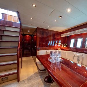 motor-yacht-charter-mangusta-72-thats-amore-mallorca10