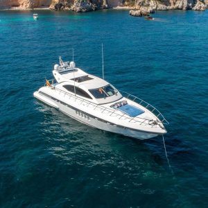 motor-yacht-charter-mangusta-72-thats-amore-mallorca2