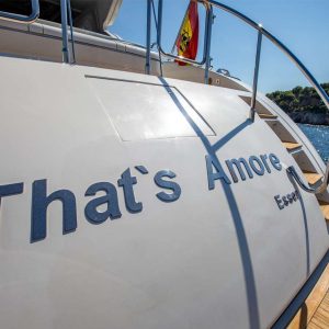 motor-yacht-charter-mangusta-72-thats-amore-mallorca4