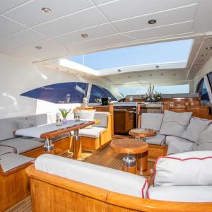 motor-yacht-charter-mangusta-72-thats-amore-mallorca8