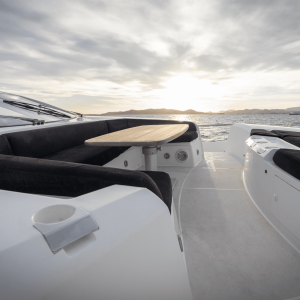 palumba-sunseeker-motor-yacht-charter-french-riviera17
