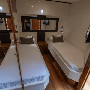 palumba-sunseeker-motor-yacht-charter-french-riviera30