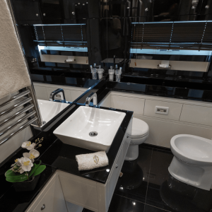 palumba-sunseeker-motor-yacht-charter-french-riviera31