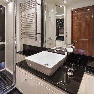 palumba-sunseeker-motor-yacht-charter-french-riviera9