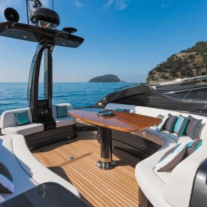 riva-inside-6