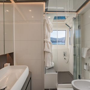 sands-maiora-yacht-charter-italy44