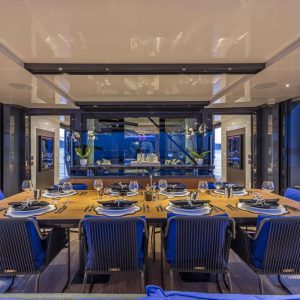 sea-coral-ii-arcadia-105-yacht-charter-french-riviera12