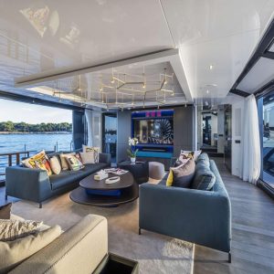 sea-coral-ii-arcadia-105-yacht-charter-french-riviera16