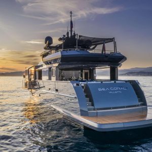 sea-coral-ii-arcadia-105-yacht-charter-french-riviera32