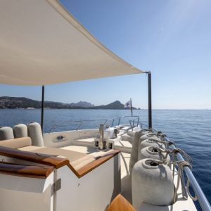 sedna-selene72-forcharter1