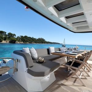 summer-breeze-pearl-75-yacht-charter-french-riviera10